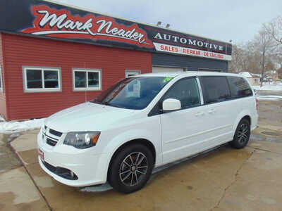 2016 Dodge Caravan, Grand, $9995. Photo 1