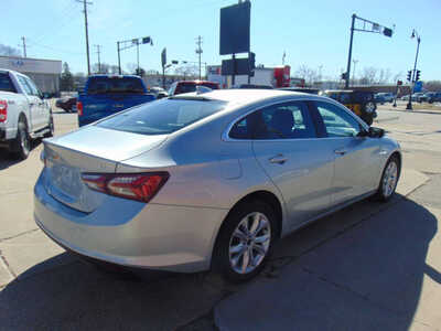 2020 Chevrolet Malibu, $12995. Photo 5