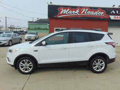 2018 Ford Escape, $11995. Photo 8