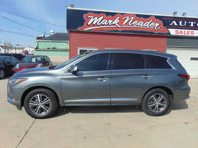 2019 Infiniti QX60, $14995. Photo 9