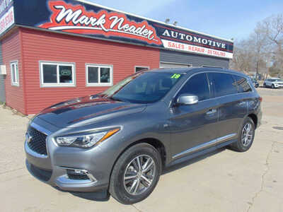 2019 Infiniti QX60, $14995. Photo 1