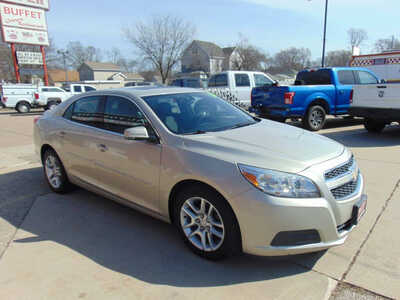 2013 Chevrolet Malibu, $7995. Photo 3