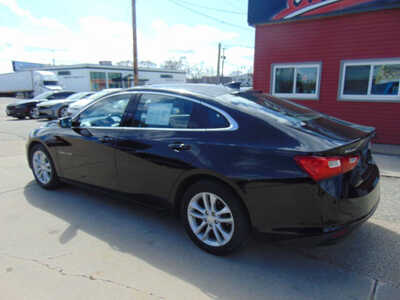 2016 Chevrolet Malibu, $11995. Photo 7
