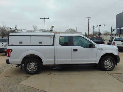 2017 Ford F-150, $14995. Photo 4