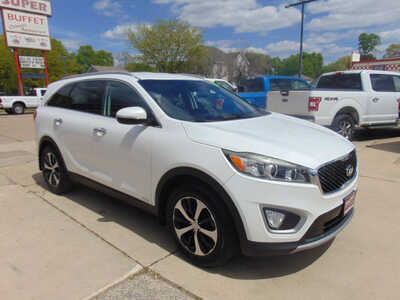 2016 Kia Sorento, $9995. Photo 3