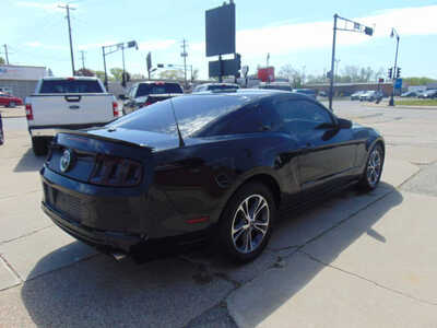 2014 Ford Mustang, $11995. Photo 5