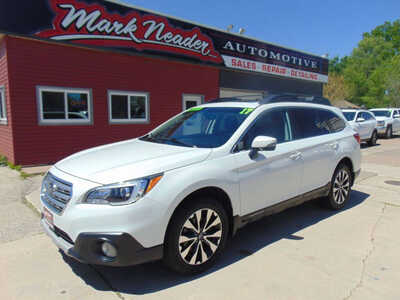 2017 Subaru Outback, $17995. Photo 1