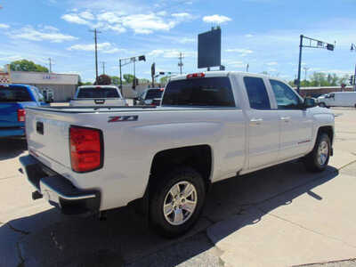 2019 Chevrolet 1500 Ext Cab, $17995. Photo 5