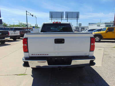 2019 Chevrolet 1500 Ext Cab, $17995. Photo 6