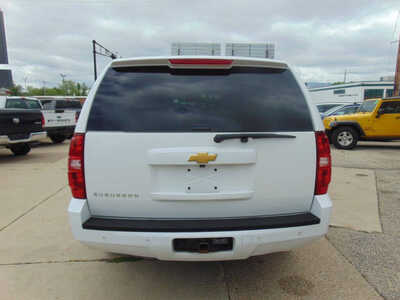 2014 Chevrolet Suburban, $13995. Photo 6