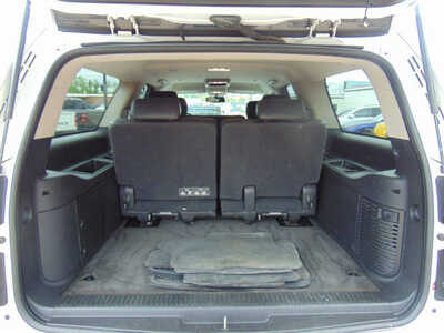 2014 Chevrolet Suburban, $13995. Photo 7