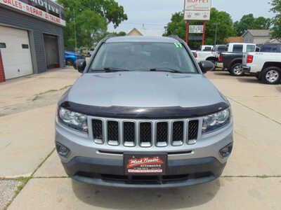 2017 Jeep Compass, $11995. Photo 2