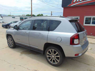 2017 Jeep Compass, $11995. Photo 7