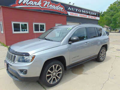 2017 Jeep Compass, $11995. Photo 1