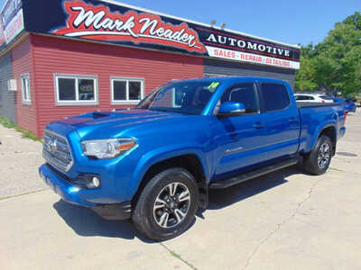 2016 Toyota Tacoma, $24995. Photo 1