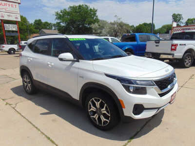 2023 Kia Seltos, $19995. Photo 3