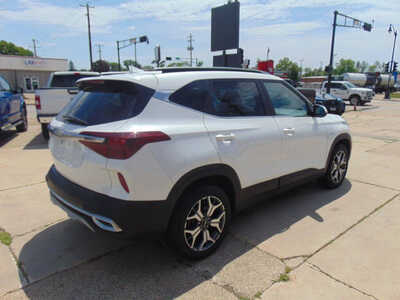 2023 Kia Seltos, $19995. Photo 5