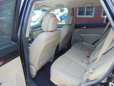 2015 Kia Sorento, $10995. Photo 9