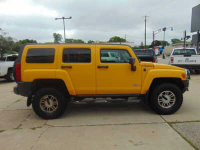 2006 Hummer H3, $9995. Photo 4