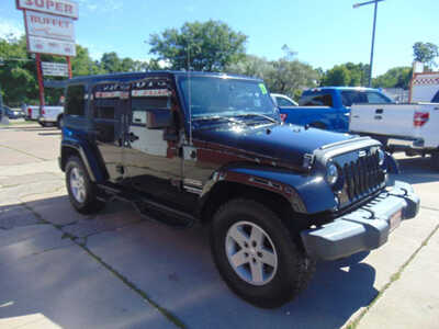 2017 Jeep Wrangler Unlimited, $15995. Photo 3