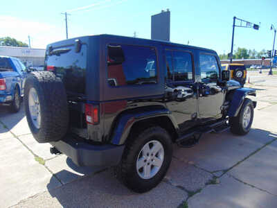 2017 Jeep Wrangler Unlimited, $15995. Photo 5