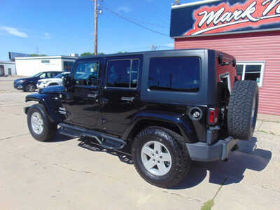 2017 Jeep Wrangler Unlimited, $15995. Photo 7