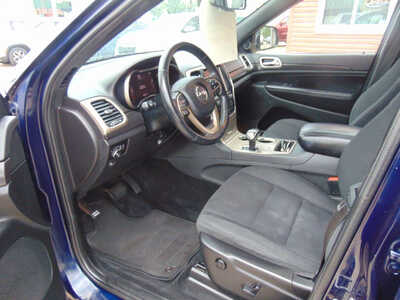 2014 Jeep Grand Cherokee, $9995. Photo 9