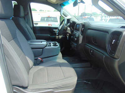 2021 Chevrolet 2500 Ext Cab, $19995. Photo 10