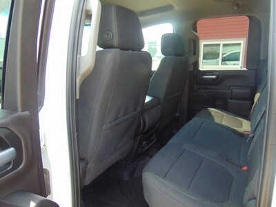 2021 Chevrolet 2500 Ext Cab, $19995. Photo 9