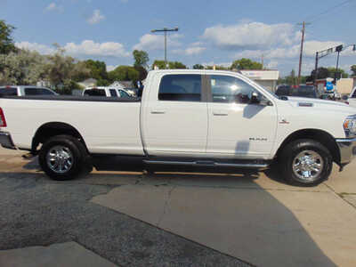 2022 RAM 2500 Crew Cab, $37995. Photo 4