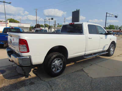2022 RAM 2500 Crew Cab, $37995. Photo 5