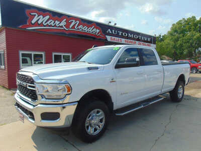 2022 RAM 2500 Crew Cab, $37995. Photo 1