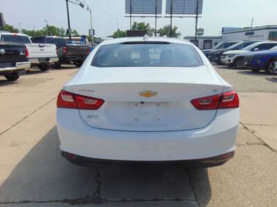 2023 Chevrolet Malibu, $11995. Photo 6