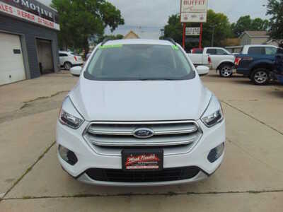 2018 Ford Escape, $12995. Photo 2