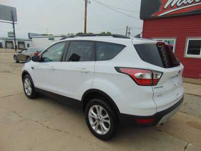 2018 Ford Escape, $12995. Photo 6