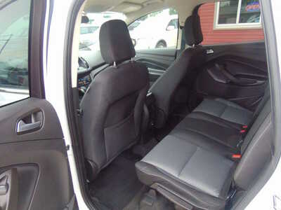 2018 Ford Escape, $12995. Photo 8