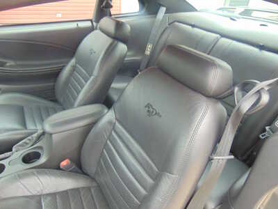 2001 Ford Mustang, $16995. Photo 11