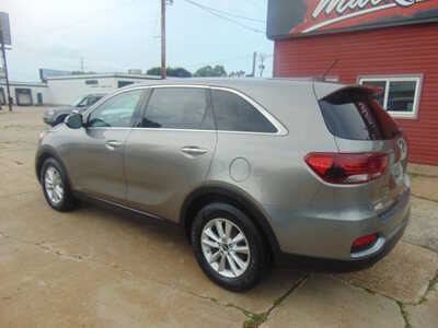2019 Kia Sorento, $10995. Photo 7