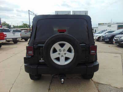 2017 Jeep Wrangler Unlimited, $15995. Photo 6