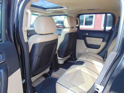 2007 Hummer H3, $7995. Photo 9
