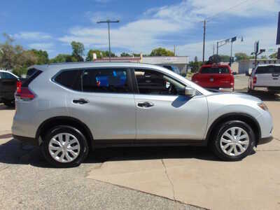 2016 Nissan Rogue, $8995. Photo 4