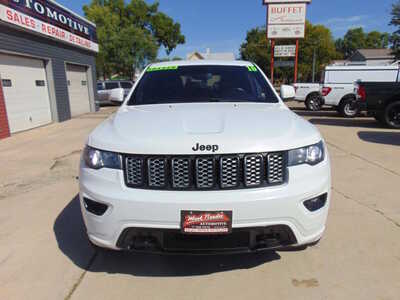 2019 Jeep Grand Cherokee, $16995. Photo 2