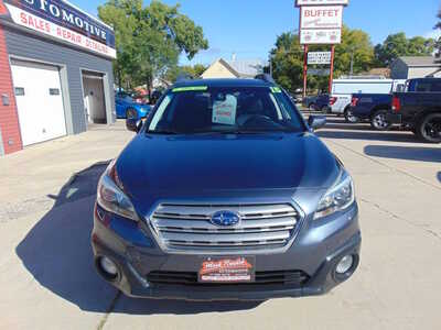 2015 Subaru Outback, $8995. Photo 2