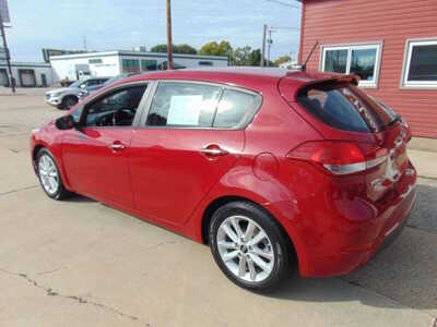 2017 Kia Forte5, $8995. Photo 7