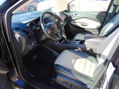 2019 Ford Escape, $12995. Photo 12
