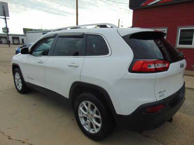 2016 Jeep Cherokee, $7995. Photo 7