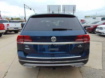 2019 Volkswagen Atlas, $17995. Photo 6