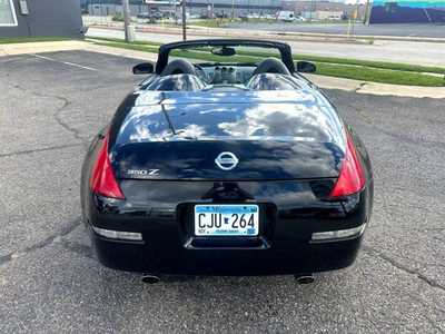 2004 Nissan 350Z, $9495.00. Photo 12