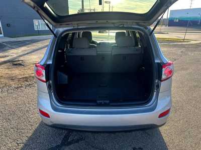 2010 Hyundai Santa Fe, $4495.00. Photo 9