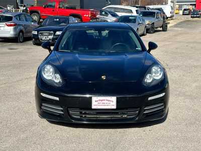 2015 Porsche Panamera, $17495.00. Photo 8
